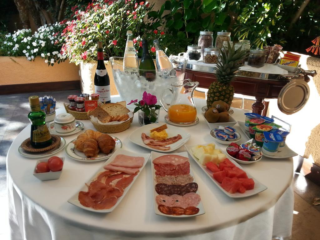 Montaltmar Hotel Sant Vicenç de Montalt Екстериор снимка