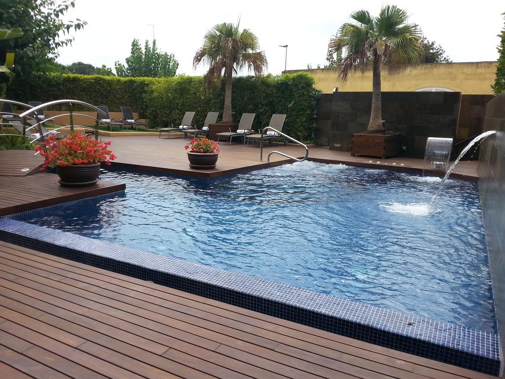 Montaltmar Hotel Sant Vicenç de Montalt Екстериор снимка