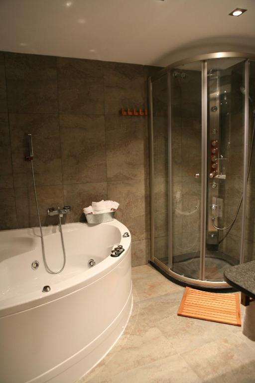 Montaltmar Hotel Sant Vicenç de Montalt Екстериор снимка