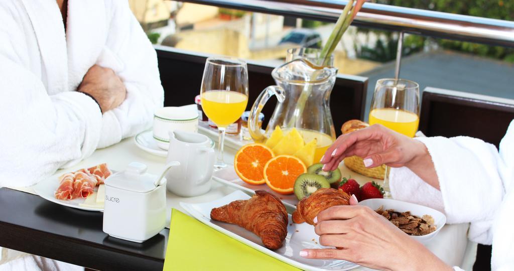 Montaltmar Hotel Sant Vicenç de Montalt Екстериор снимка