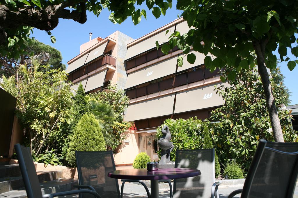 Montaltmar Hotel Sant Vicenç de Montalt Екстериор снимка